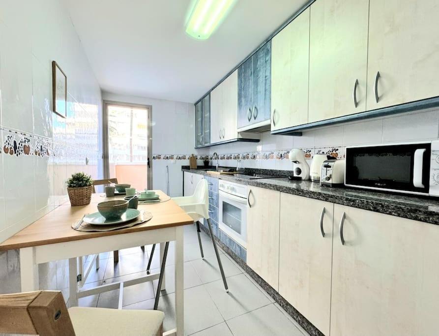 Suite Delphine By Calpitality Exterior foto